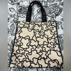 Tous leather Sand-Black Kaos Tote